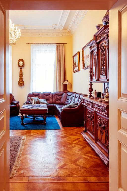 Apartment Vodickova 11 Praga Esterno foto
